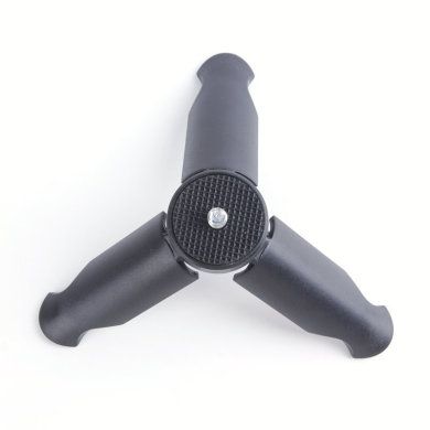Wholesale thick handle tripod Mini small portable tripod foldable mobile phone live triangle stand full figure