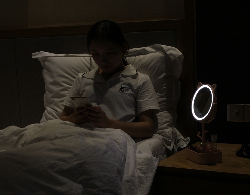 LED化妆镜子带灯美妆智能补光详情图13