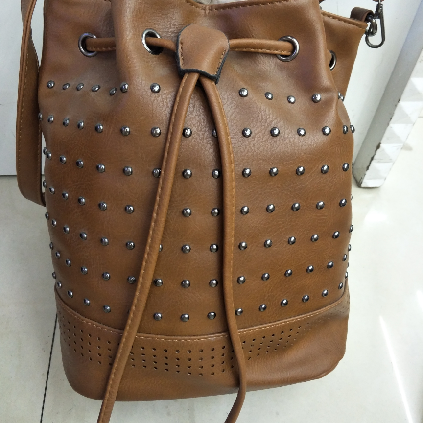 Women's fashionable bucket bag