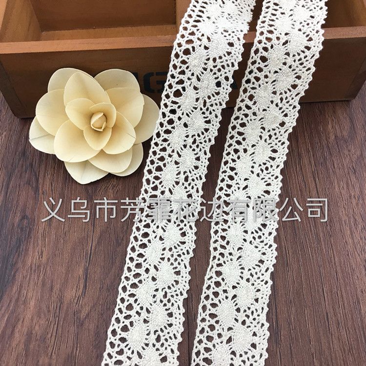 Factory direct sales: 4 cm cotton thread lace, exquisite and durable patterned clothing, accessories and handicrafts, suitable accessories Application Scenario