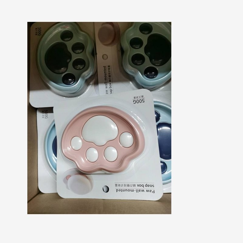 Soap box rack suction cup wall-mounted soap box rack without drilling holes, creative draining and cute cat paw bathroom soap box rack detail image 2