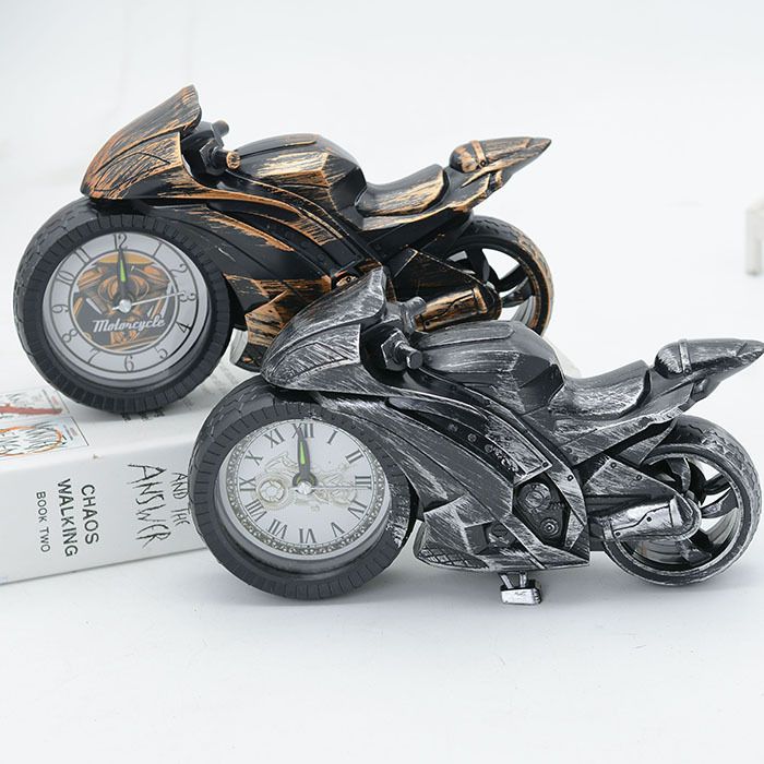 公司办公礼品趣味家居装饰闹钟批发欧式复古套装摩托车模型图