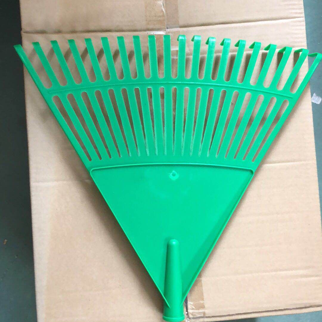 绿色塑料草耙    绿色塑料草耙    