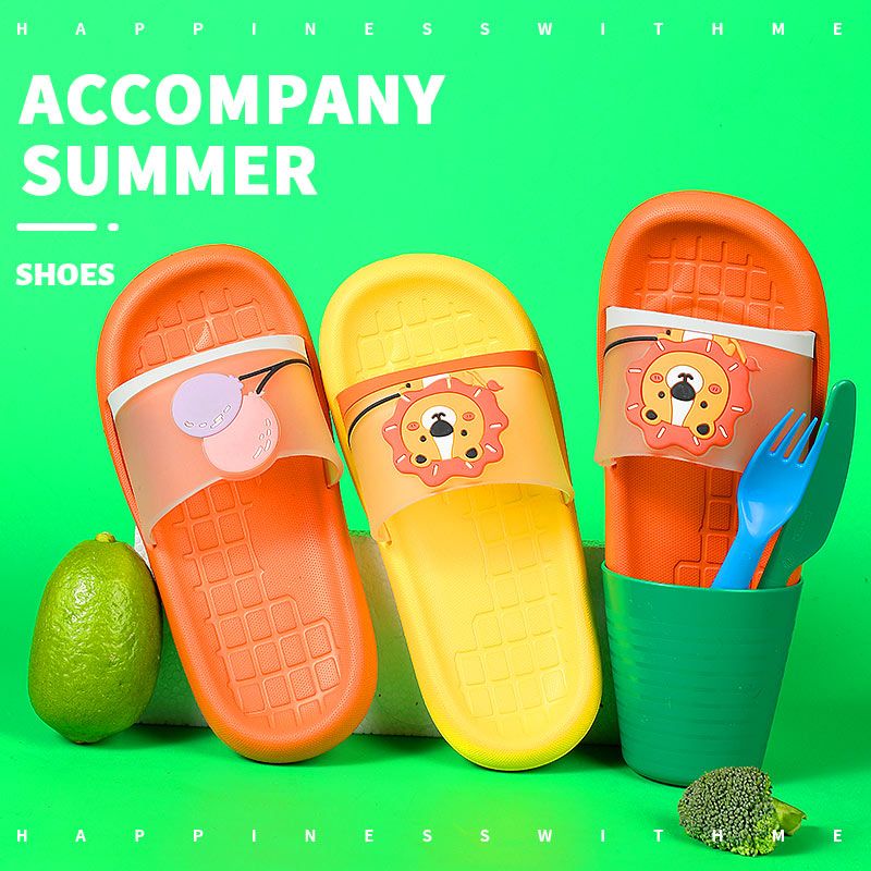 Niños adorables dibujos animados cool slippers verano antideslizante slippers para niños casa baño baño para padres uso interior y exterior details Picture