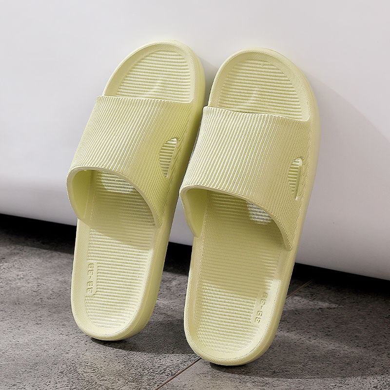 Summer indoor home couple cartoon anti-slip thick-soled soft-soled lightweight bathroom bath slippers Application Scenario