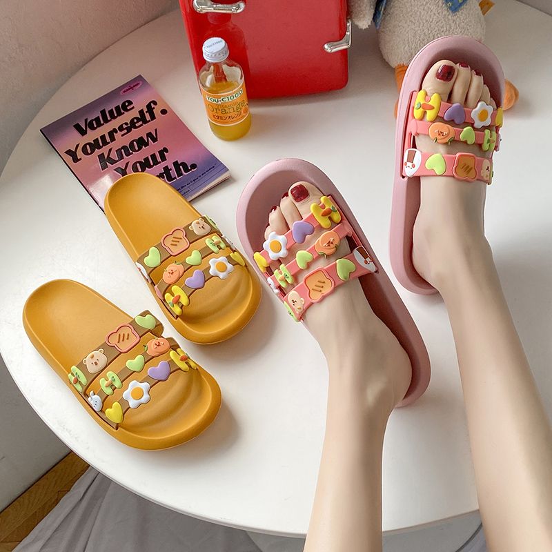 Slippers for women, summer bath, home use, Ins-style cute cartoon, student dormitory, indoor anti-slip soft-soled flip-flops Application Scenario