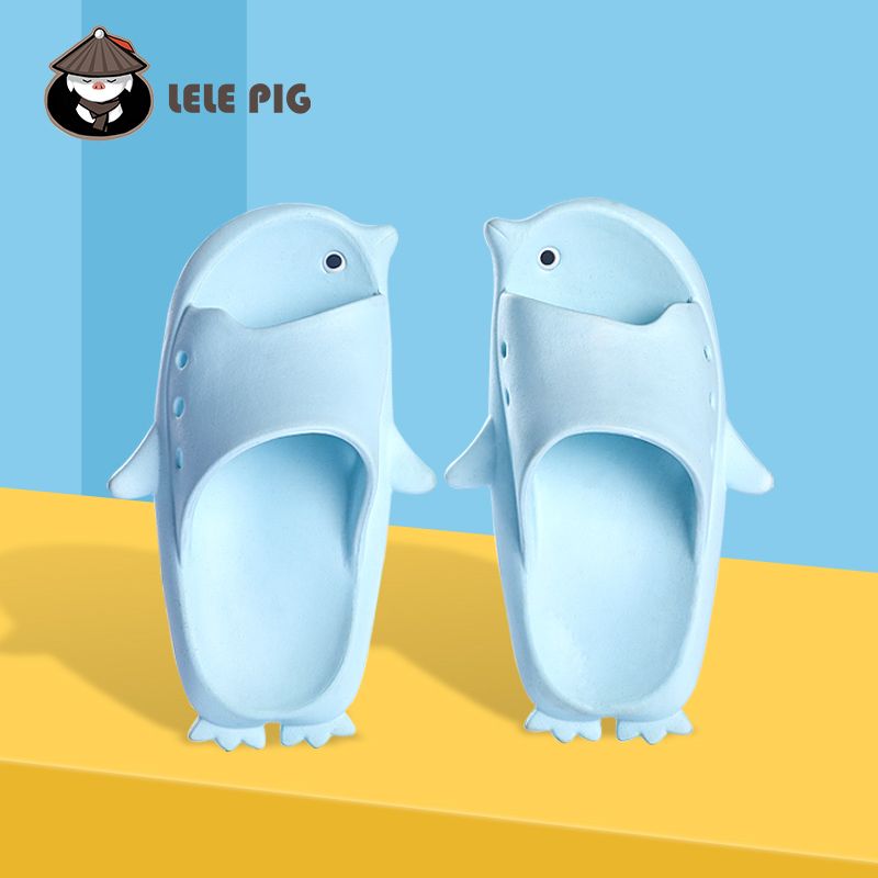 塑料拖鞋实物图