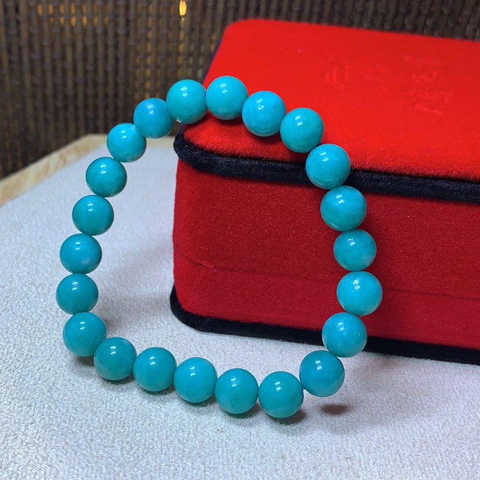 精致款天蓝色绚烂颜色玉石手链鑫顺益珠宝饰品