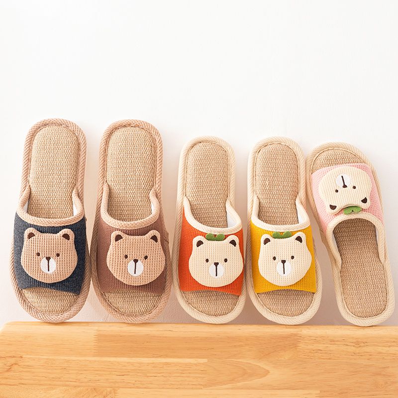 Home slippers for women, spring and autumn linen slippers, indoor home soft soled anti-slip cartoon couple, four seasons fabric slippers for men Item Picture