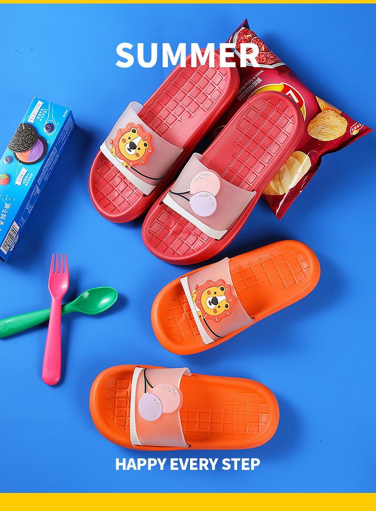 Niños adorables dibujos animados cool slippers verano antideslizante slippers para niños casa baño baño para padres uso interior y exterior detail image 12