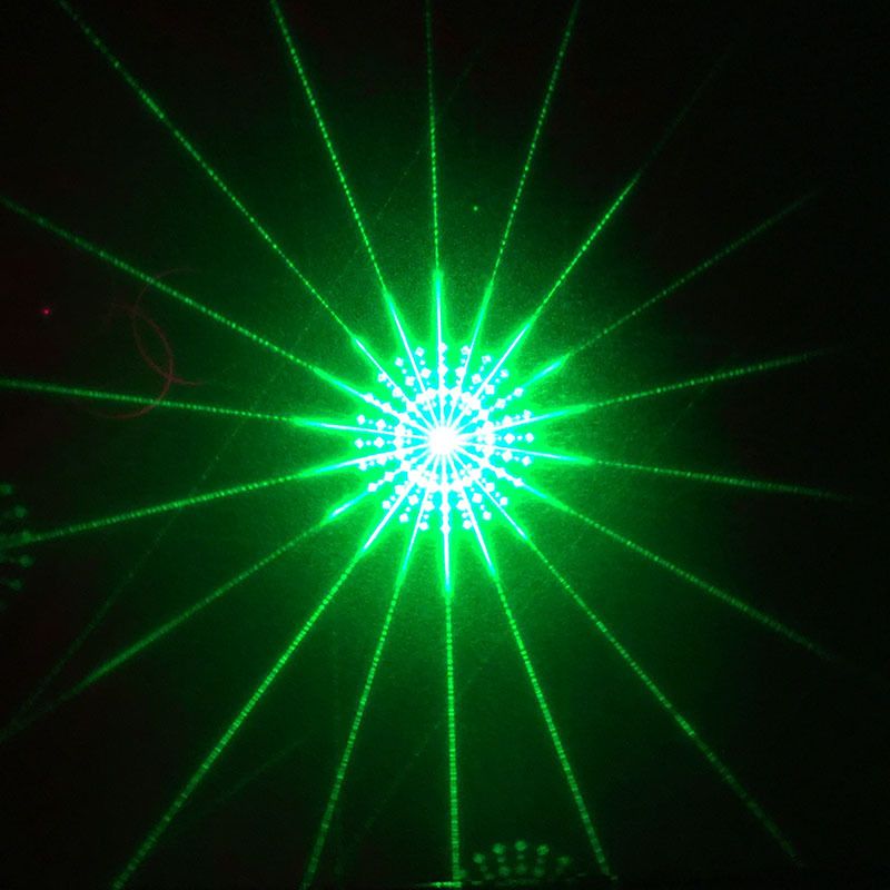 LED满天星镭射灯 活动演出激光灯迷你声控舞台灯红绿图案灯详情图3