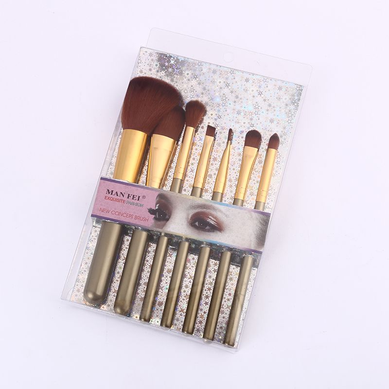 The manufacturer supplies 7 new makeup brush sets for beginners, including a complete set of eye brushes and beauty makeup tools Application Scenario