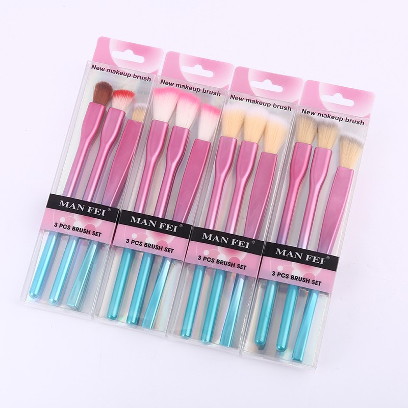 New simple aluminum-handled eyeshadow brush, sunshade brush, highlight brush, matte brush, beginner makeup brush set of three pieces detail image 5