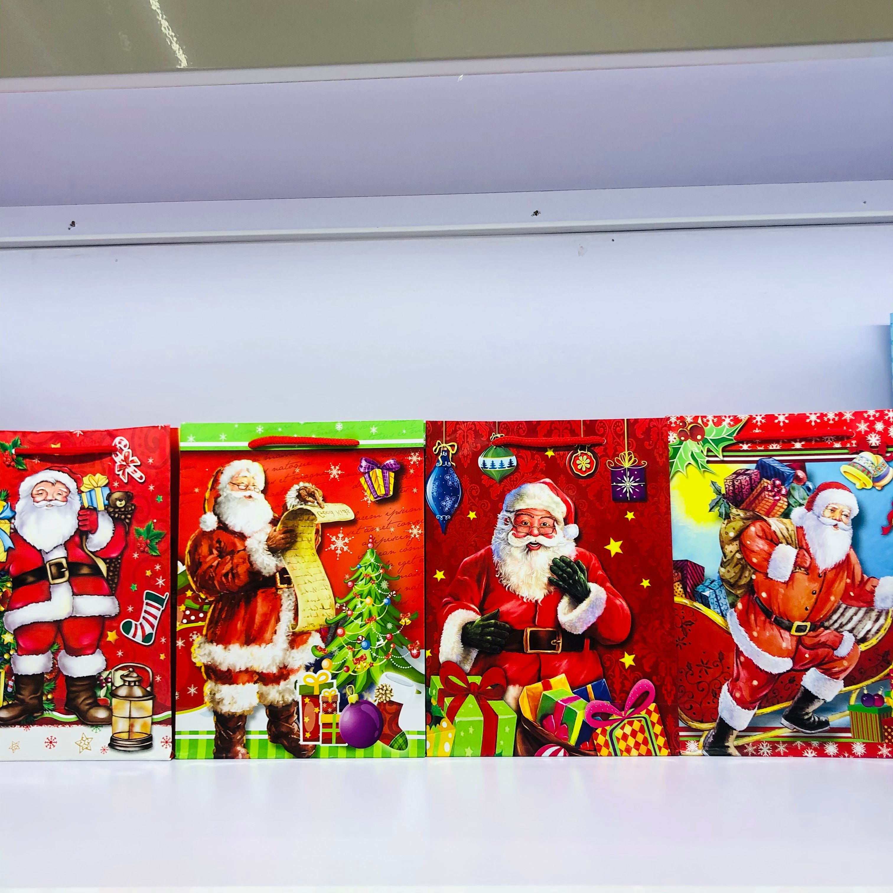 圣诞节礼品袋圣诞纸袋平安夜礼物包装圣诞树铜板纸袋圣诞礼品袋