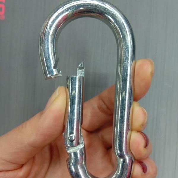 Iron galvanized spring hook gourd-shaped climbing buckle 8*80
