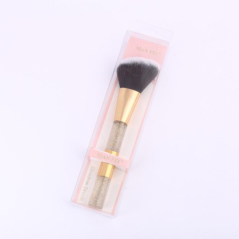 086wb26 Makeup brush pic 4