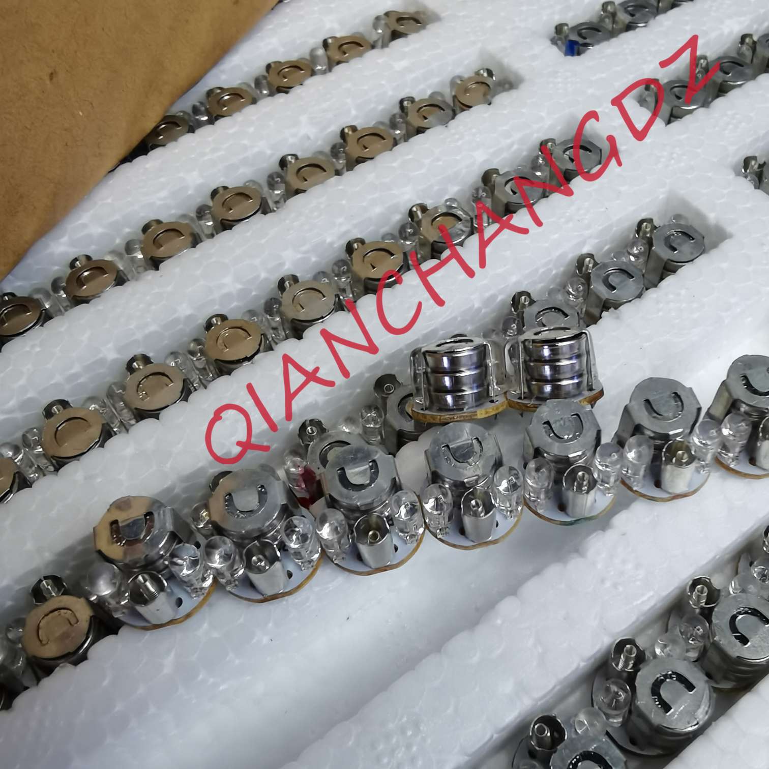 led闪光震动灯 糖果棒灯跳跳球灯羽毛球灯红蓝闪灯电子灯闪光球灯产品图