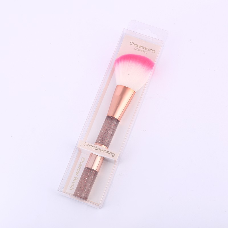 086wb26 Makeup brush pic 1
