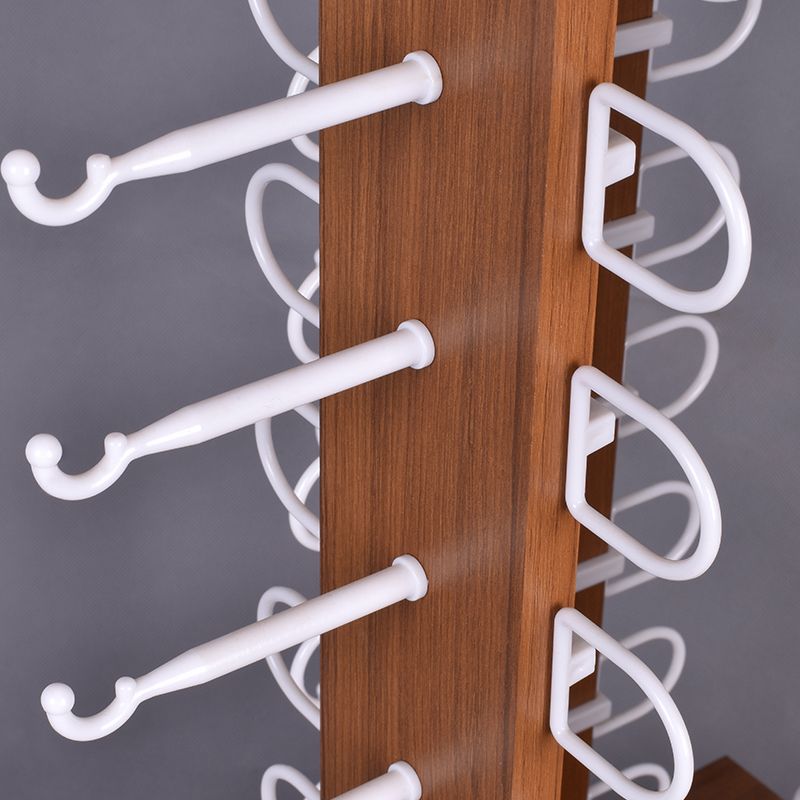 Creative eyewear display stand, sunglasses display rack, floor-standing rotating wooden large-capacity display rack Application Scenario