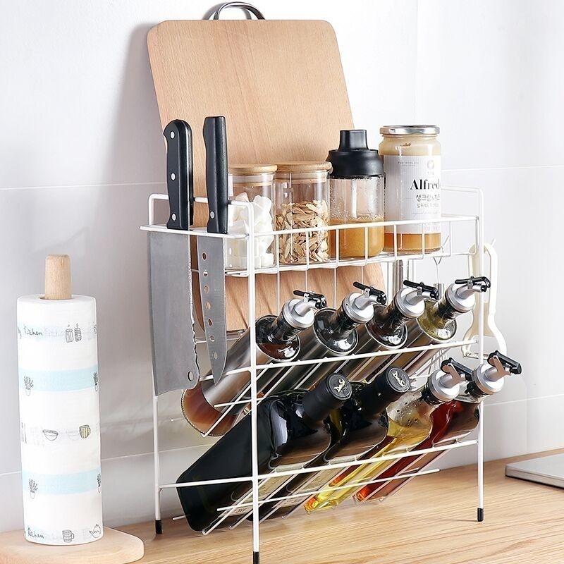 Flat iron inclined bottle rack, seasoning rack detail image 2