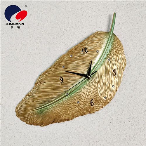 Clock wall clock Home living room Fashion modern Nordic simple creative clock quiet personality atmosphere wall clock