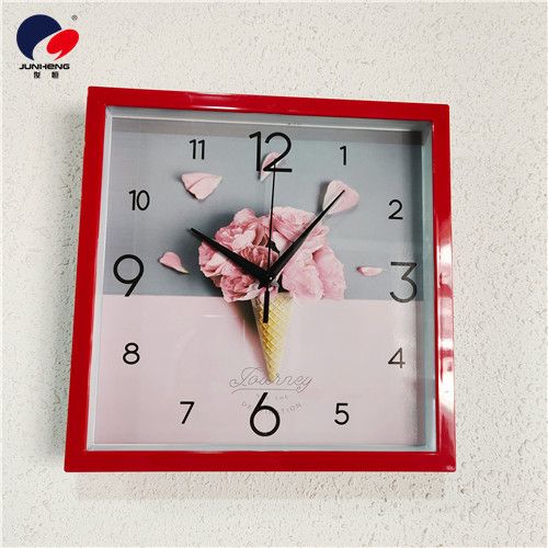 Creative clock household simple fashion wall wall hanging clock silent lrope clock living room bedroom wall clock Europe and America