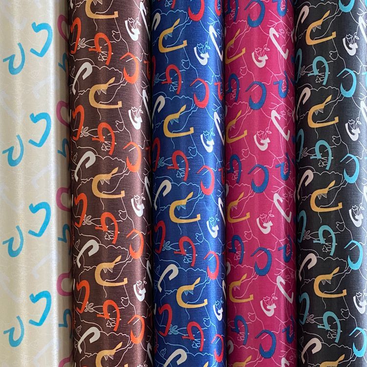 The color-printed series of PVC foam fabric is suitable for the outer packaging of luggage, handbags, cosmetic bags, etc