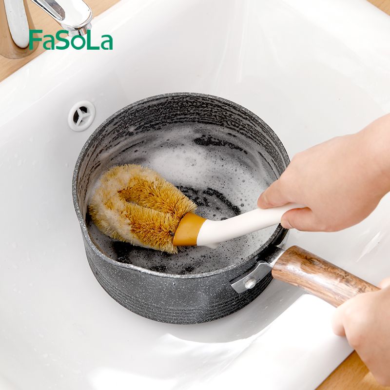 Natural coconut palm household pot brush, a kitchen cleaning long-handled pot brush for lazy people to remove dirt and grease details Picture