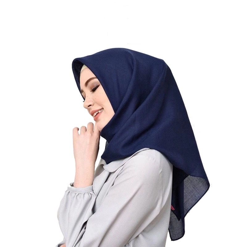 义乌好货2021新款马来西亚纯色棉大尺寸方巾女围巾包头hijab厂家直销