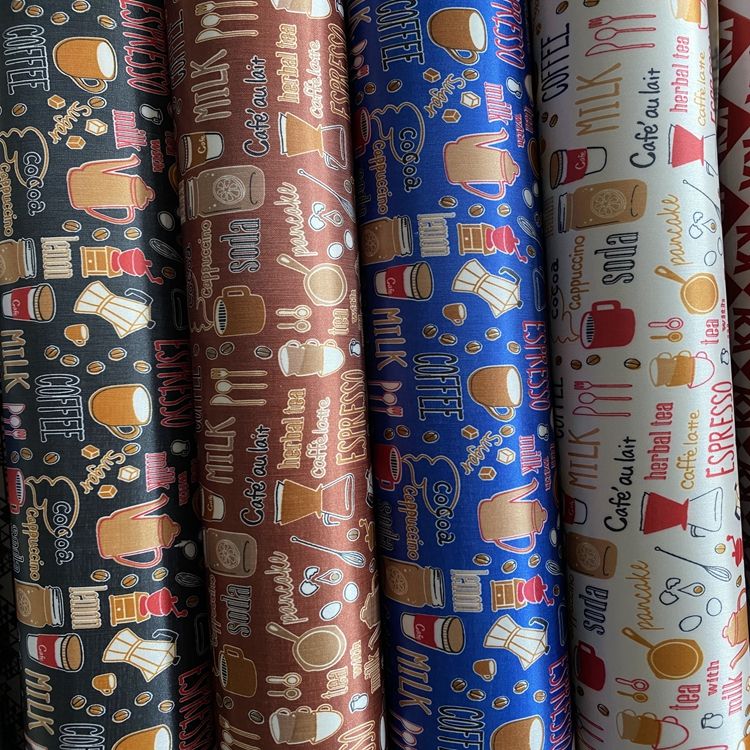 The Seding printing series features 100% polyester fabric with PVC foam at the bottom for a freehand life