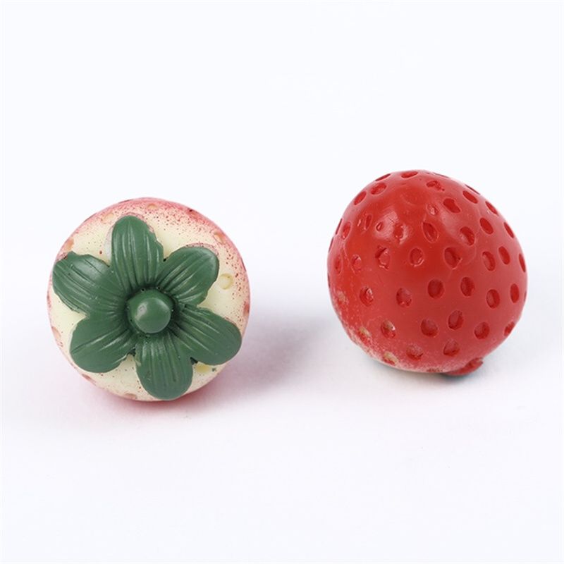 Resin Strawberry Strawberry Jewelry Earrings Strawberry Accessories Resin Artificial Strawberry Silver Gold Hanging Ring Strawberry Specification drawing