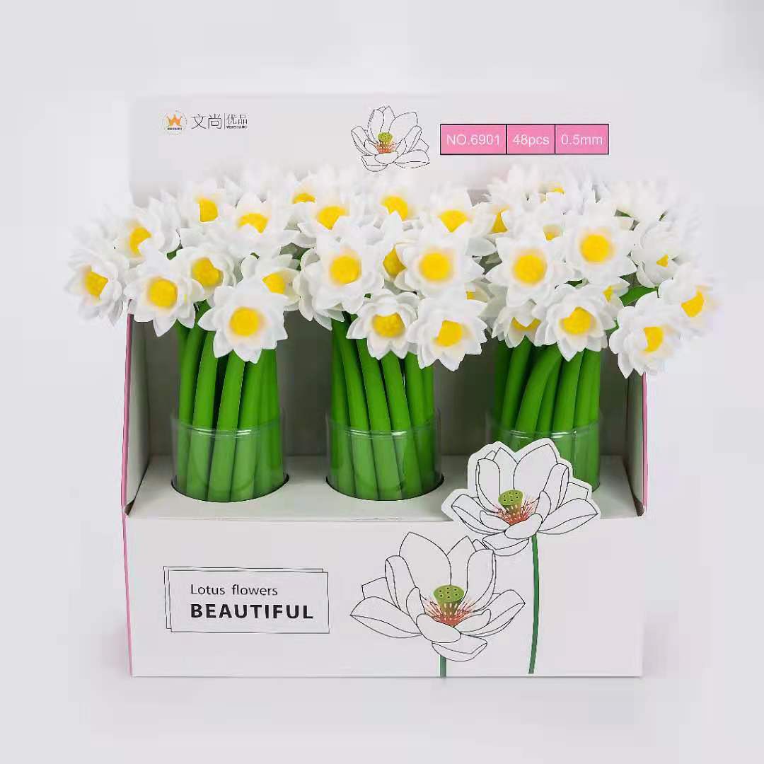 绿色环保，书写流畅！小雏菊绿色圆珠笔，超值优惠，买一送一，不买你会后悔！限时抢购中！