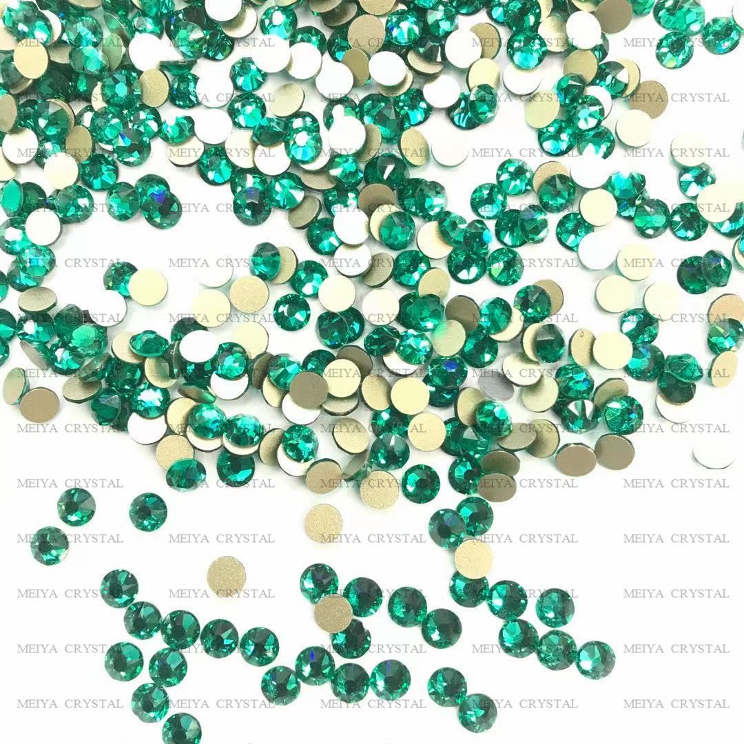 فخر عالي الجودة قدره # في المائة تحفر أظافرها في قاع الذهب Specification image