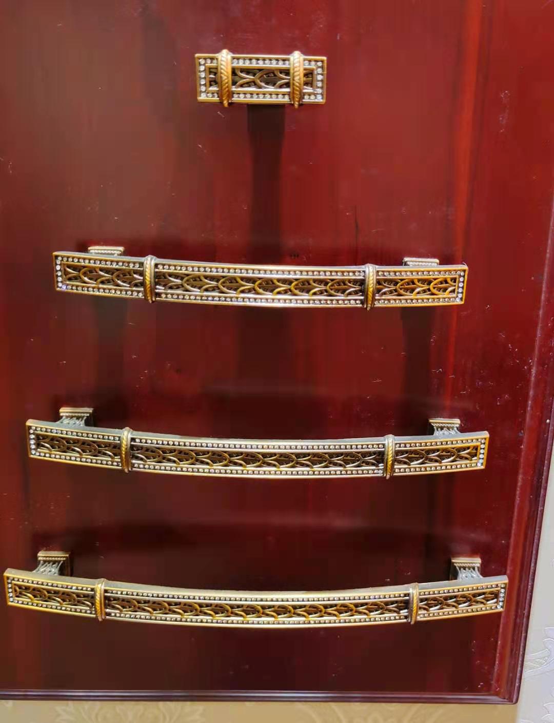 Single-hole wardrobe door and cabinet Chinese-style handle details Picture