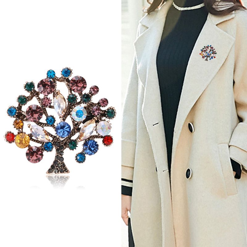 厂家直销彩钻树衣服配饰