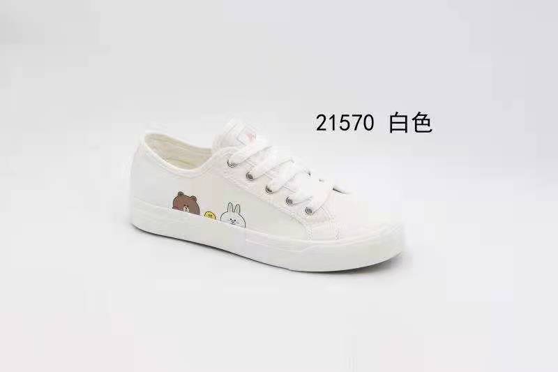 The 2021 autumn new Renben 21570 Brown Bear collaboration canvas casual shoes for women Specification image