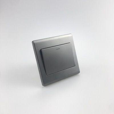 开关银灰色英式单双控厨房4热水器开关20A插座墙壁银沙开关