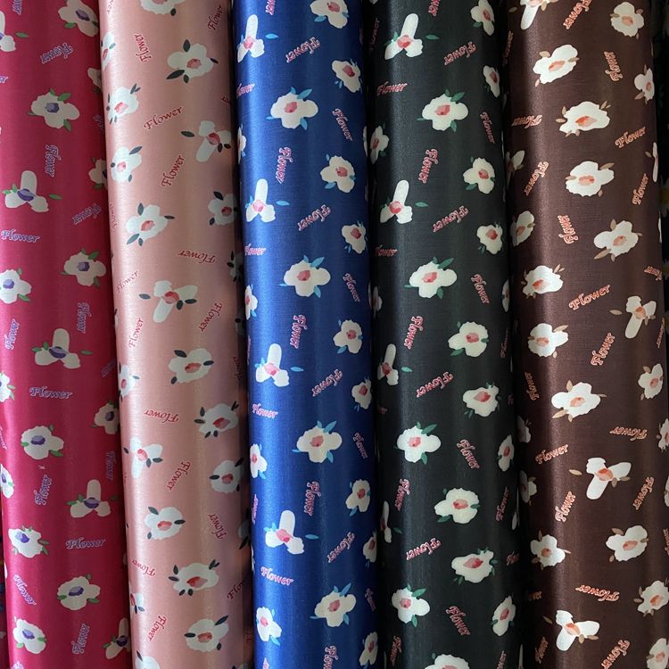 The color-printed series features 100% polyester cotton fabric with PVC foam at the bottom