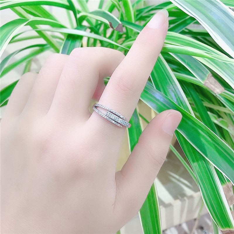 A super beautiful, fashionable, elegant and versatile ring with an adjustable opening for women