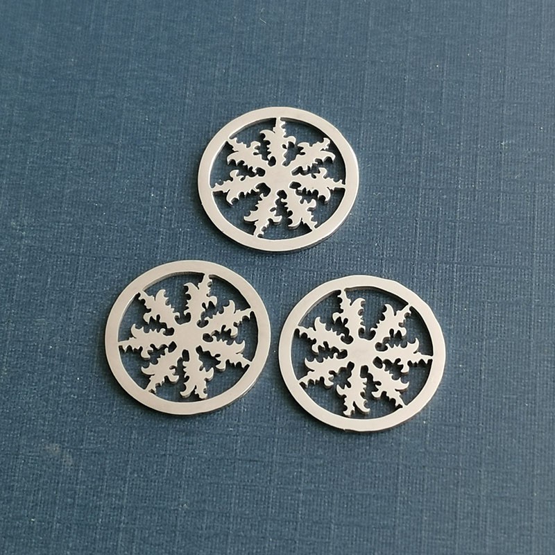 Fashionable snowflake gold-plated bracelet, stainless steel pendant, eBay AliExpress, wish cross-border supply detail image 1