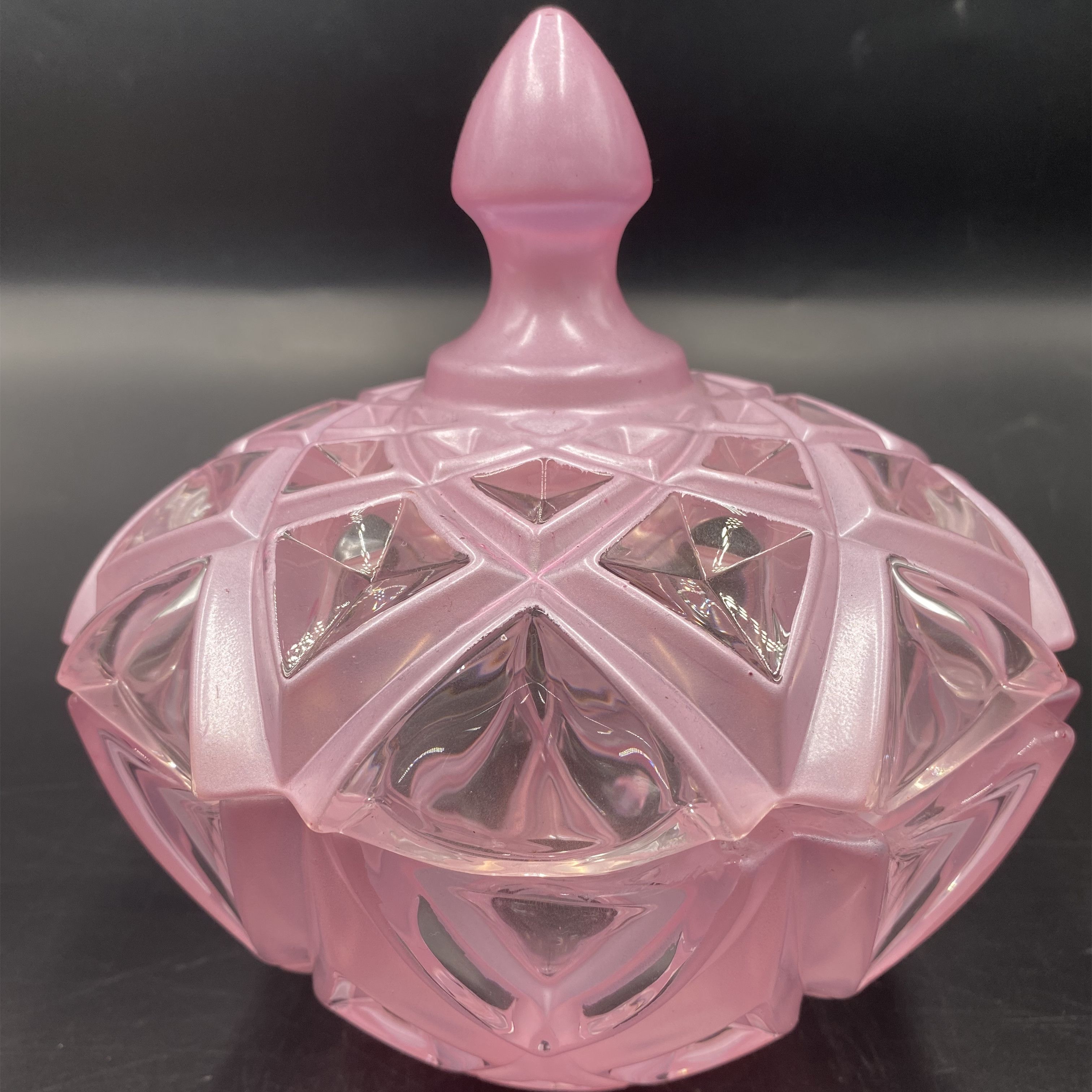 European-style crystal glass candy jar with lid, home storage jar, sugar VAT, creative snack storage, candy box, small and exquisite powder set