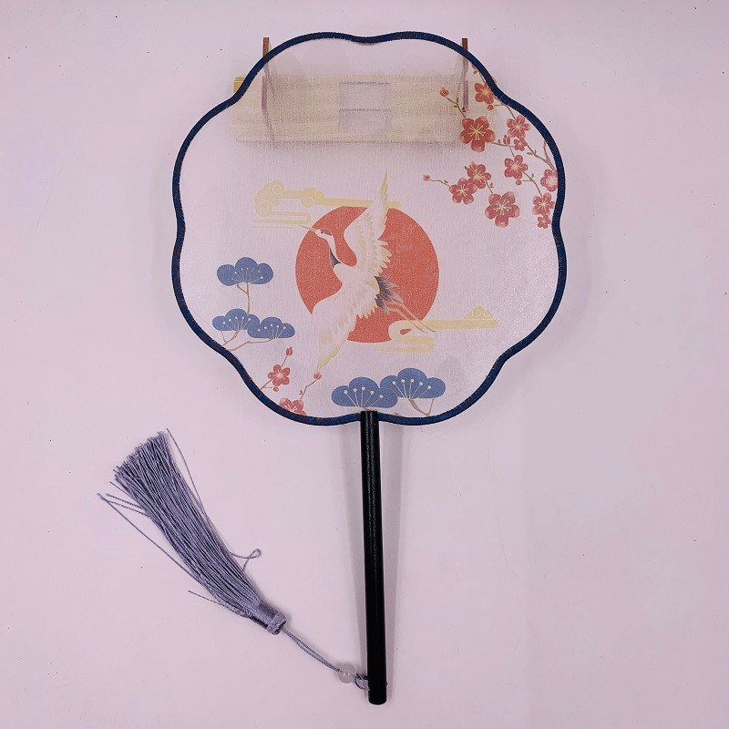 古风团扇  真丝宫扇  汉服宫延扇子  网红扇  花边形宫扇  异形团扇详情6