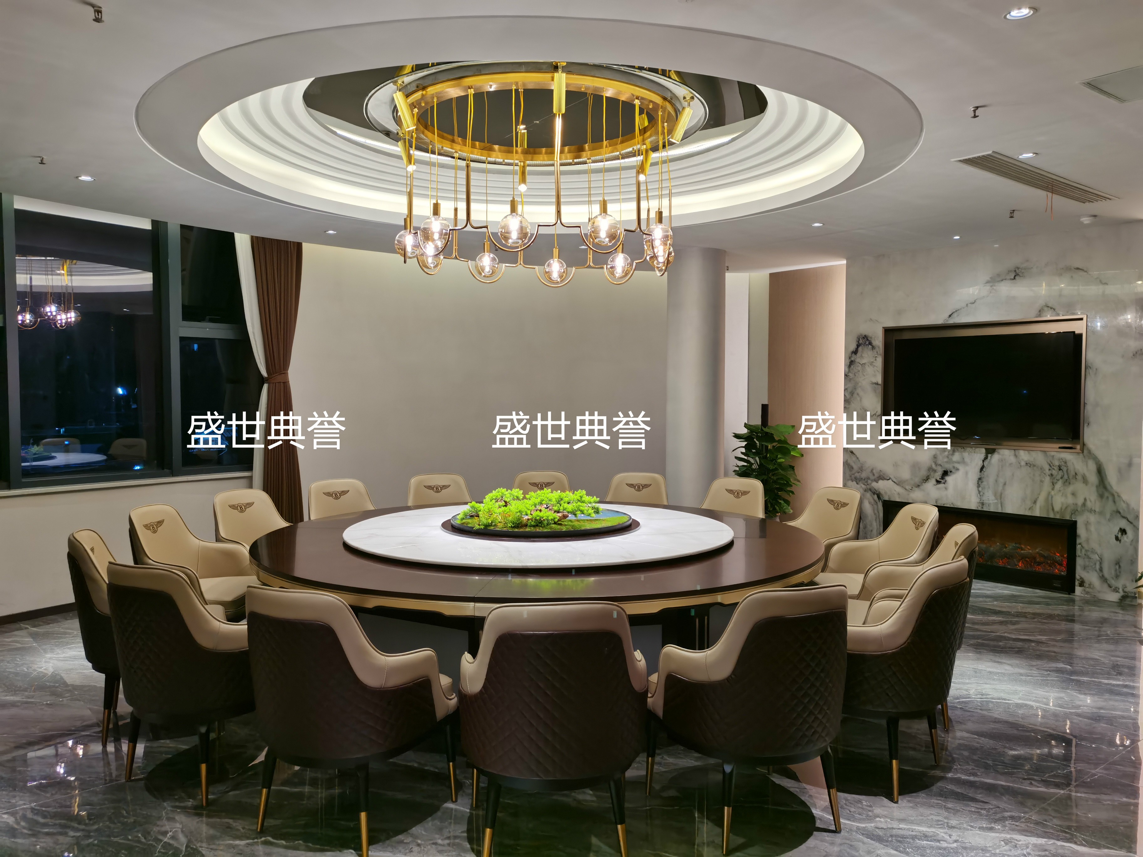 武汉度假酒店包厢实木桌会所现代轻奢电动转盘餐桌饭店电动大圆桌