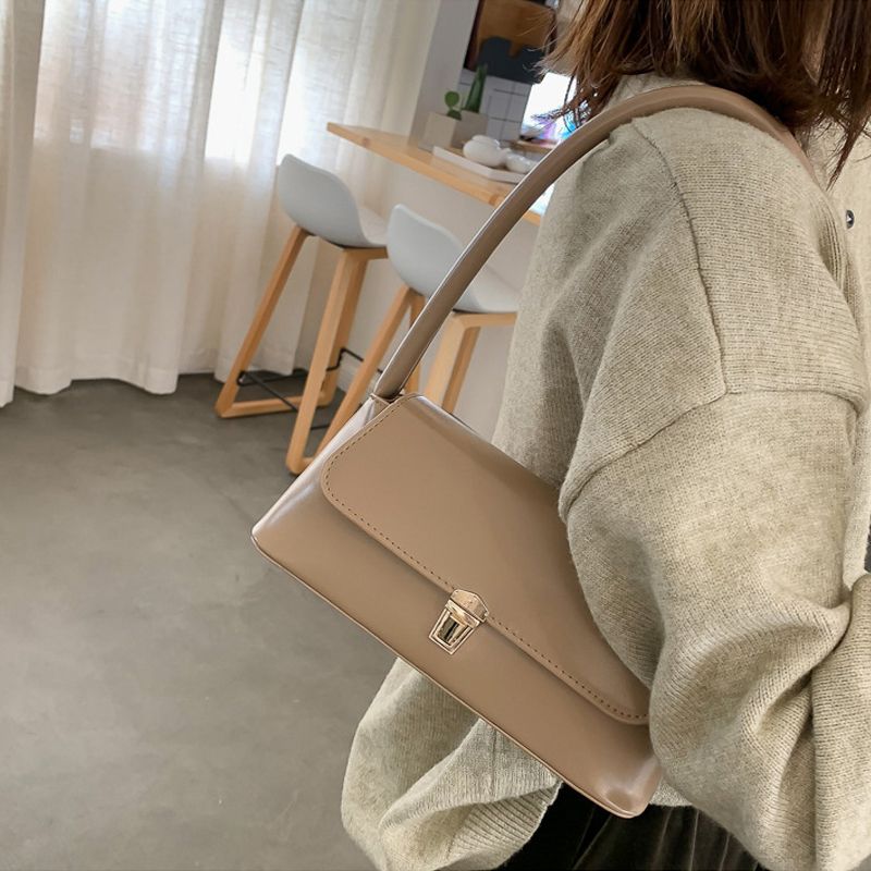 Baguette bag for women, single-shoulder bag under the armpits