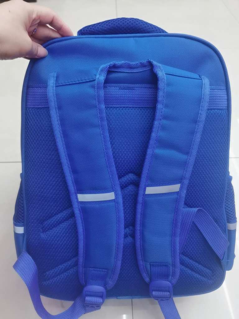 Schoolbag and Clothing Matching Example