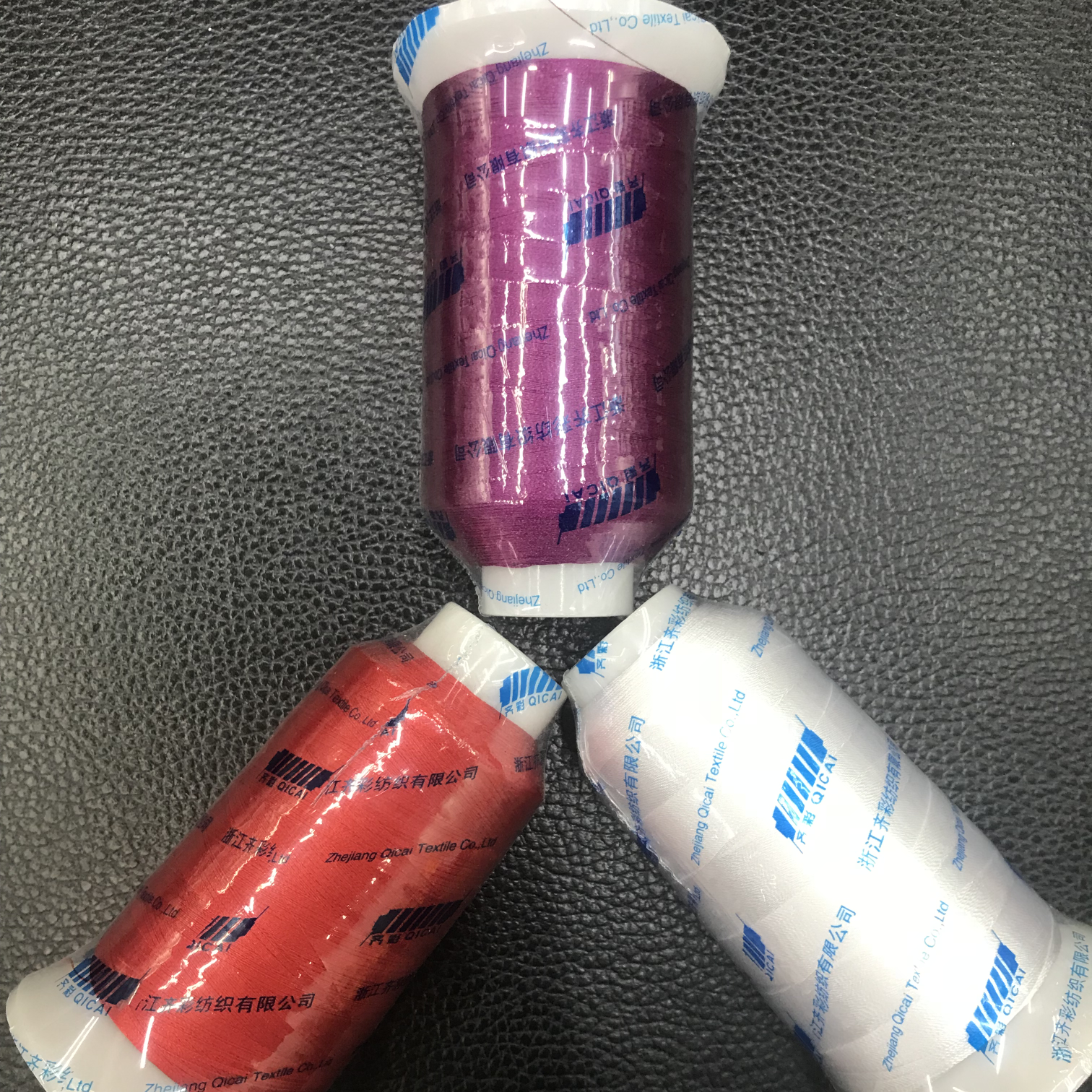 Polyester embroidery thread thumbnail