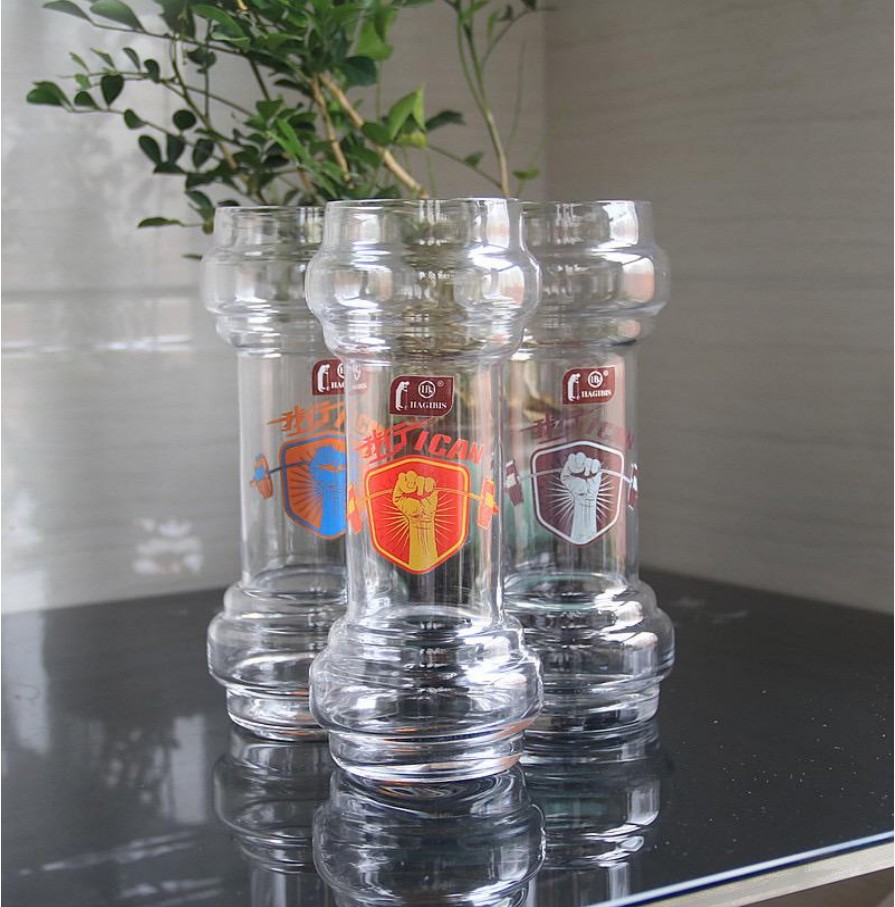 Creative glass cups, dumbbell cups, beer mugs, draft beer cups, hot drink cups, commercial juice cups, beverage cups, water cups, orange tea cups detail image 4