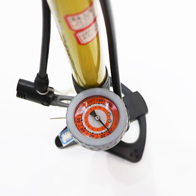 Maximum air pressure 110PSI/8BAR • Anti-slip plastic base • Multi-functional air nozzle • floor-standing steel pipe air pump details Picture