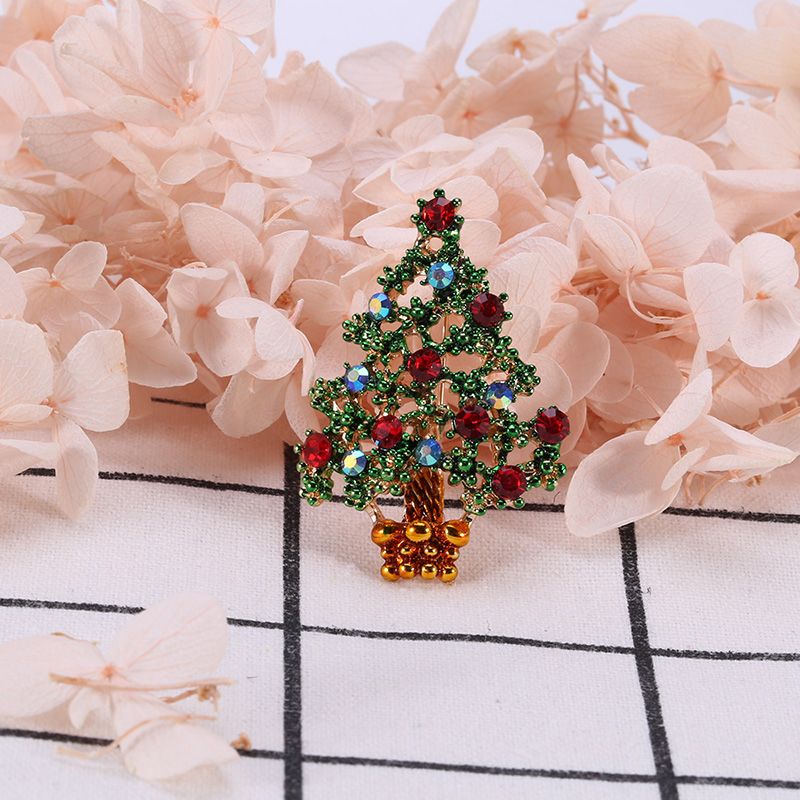Manufacturers direct drip oil Christmas tree brooch