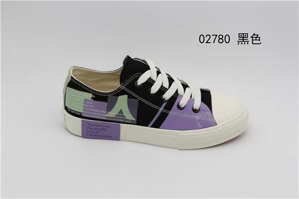 The 2021 autumn new model of Renben 2780 women's multi-color canvas shoes is a low-top casual shoe Application Scenario